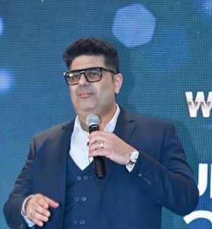 Mr. Mukesh Jethwani